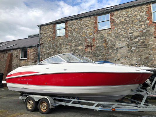 2008 Maxum 2100 SC3 & Bramber Tailer